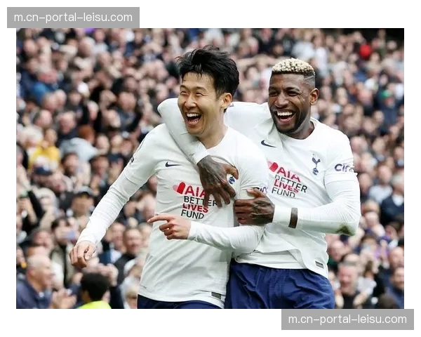 热刺防守落位速度迟缓 反击中常被对手打穿身后空当